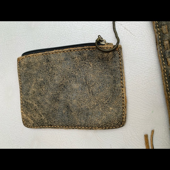 Vintage Guess Leather Bag - Picture 8 of 15